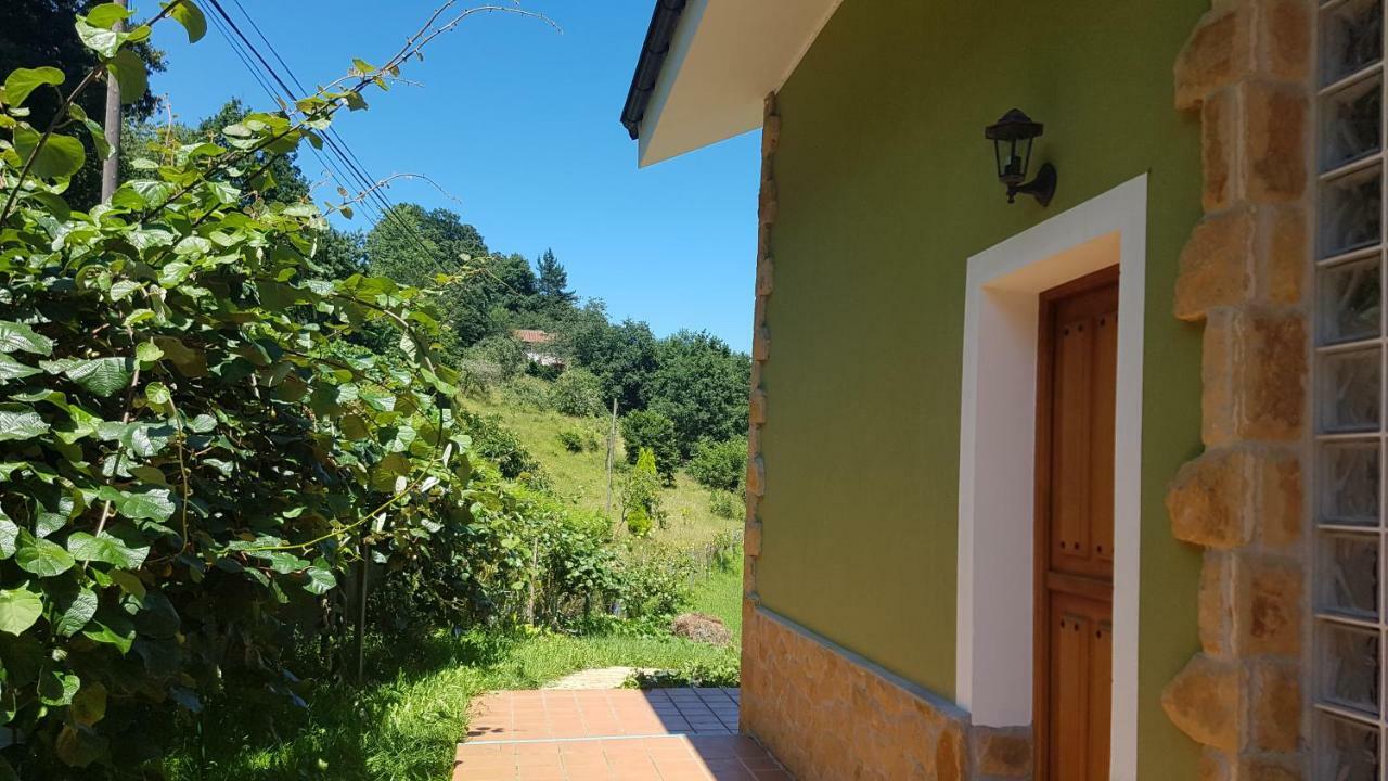 Apartamentos La Guertina Cangas de Onis Exterior photo